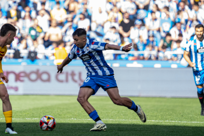 Alarma en Riazor con Yeremay y oportunidad para Stoichkov: el Deportivo prepara un duelo clave por el ascenso