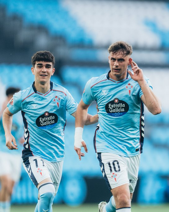 Jugadores del Fortuna celebrando