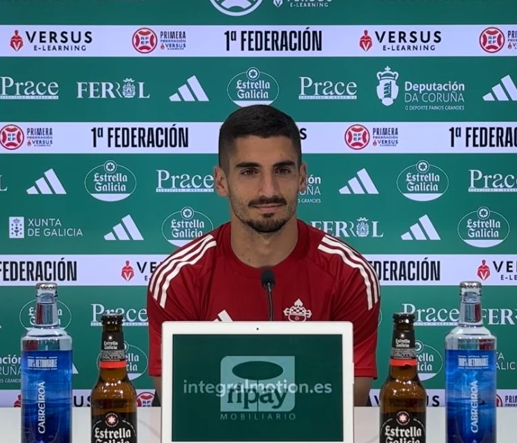 Pascu, jugador del Racing Club Ferrol, habla en la semana previa al Racing vs. Real Avilés