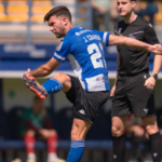 Josep Calavera con la elástica del Hércules CF Foto: LOF