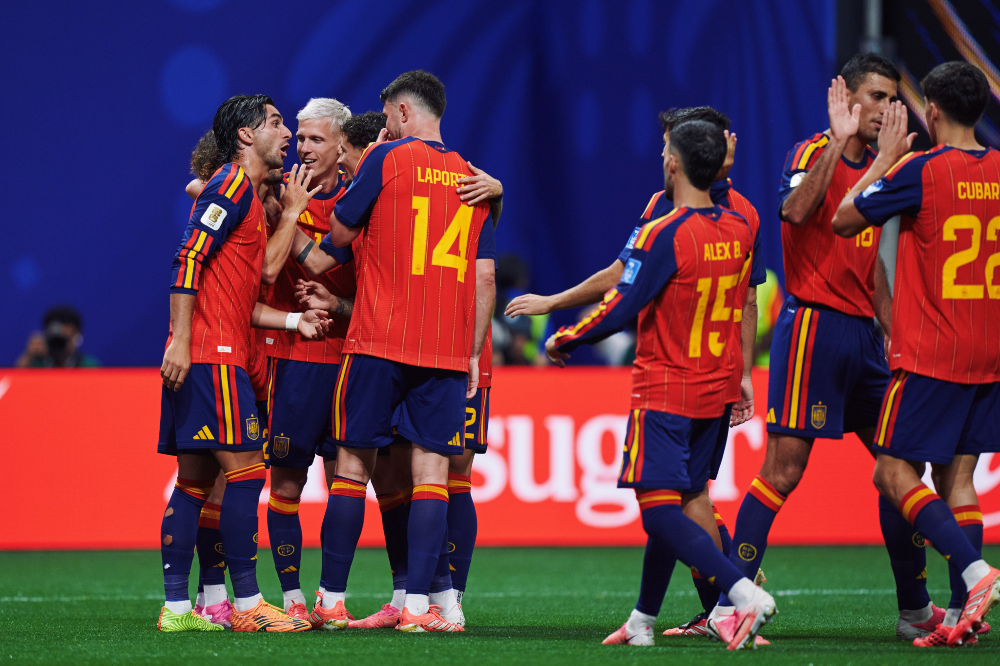 España pasó por encima de Arabia