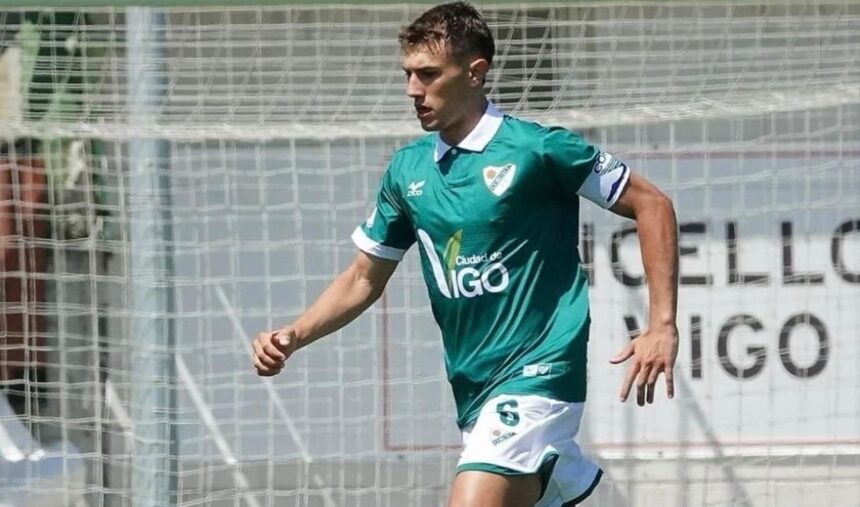 Guido Fernández, central que regresa al Coruxo FC