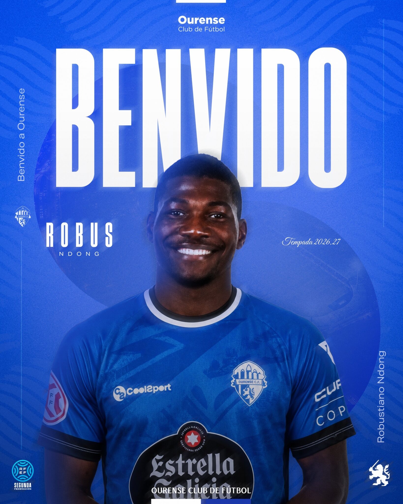 Aarón Delgado, nuevo delantero del Ourense CF, celebrando un gol con el Guadalajara