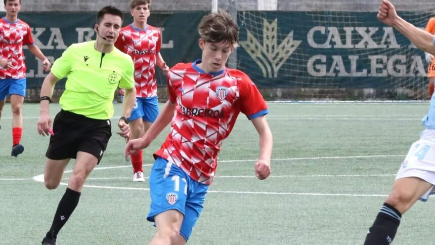 Aimar Gómez, mediapunta y extremo zurdo, nuevo jugador de la SD Sarriana