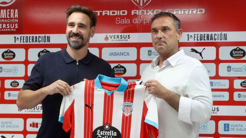 Borja Fernández, entrenador del CD Lugo, en su presentación en el Anxo Carro