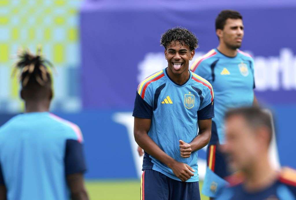 Lamine Yamal, en el entrenamiento de España previo a la semifinal ante Francia en Dallas