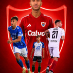 Yago Gandoy, centrocampista zurdo, con la nueva camiseta del Bergantiños FC
