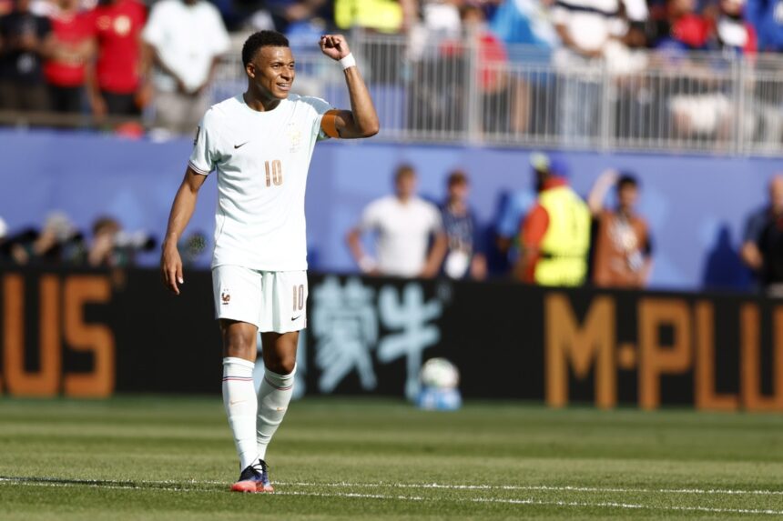Kylian Mbappé celebra su gol en el Francia 2-0 Marruecos de cuartos de final del Mundial 2026