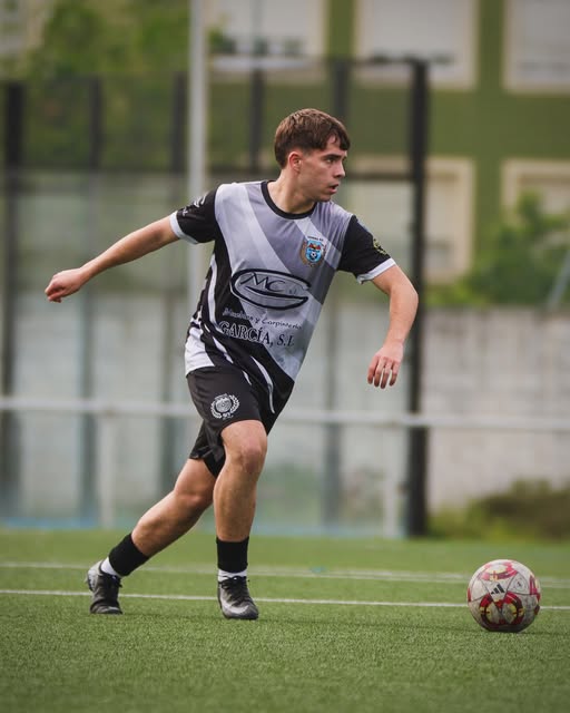 Tiago Miranda, nuevo centrocampista de la UD Somozas
