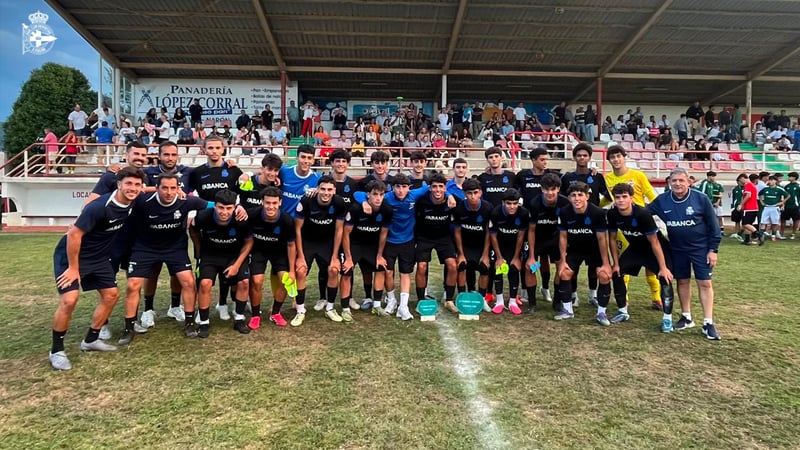 Juvenil A del RC Deportivo durante la Sinde's Cup de Narón
