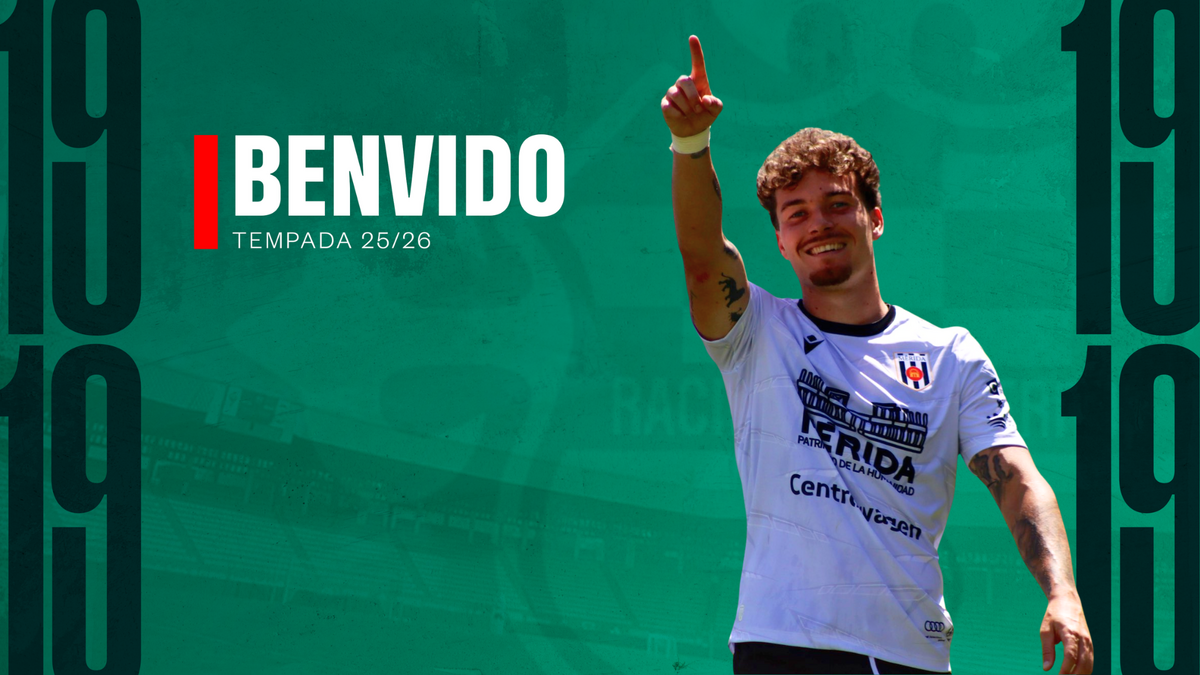 Álvaro Juan, extremo del Racing Club Ferrol