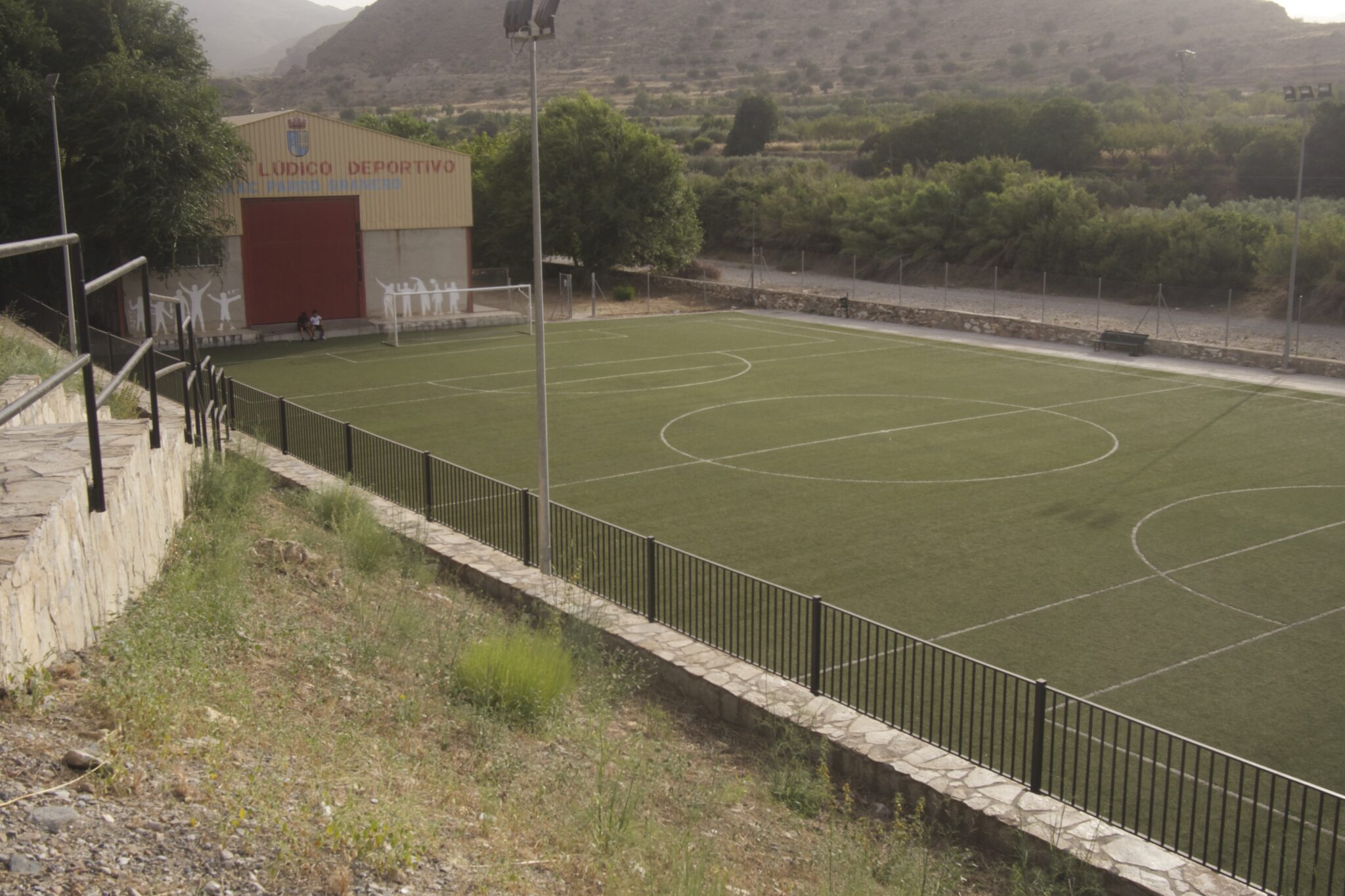 Campo de fútbol para categorías de fútbol base