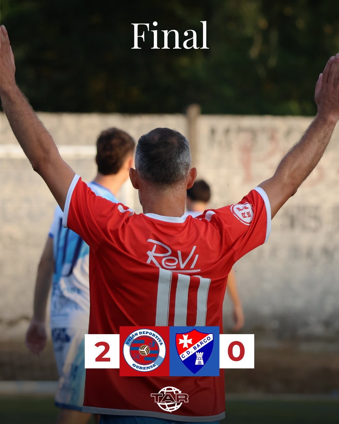 UD Ourense ante el CD Barco en el Memorial Xurxo Bouzo