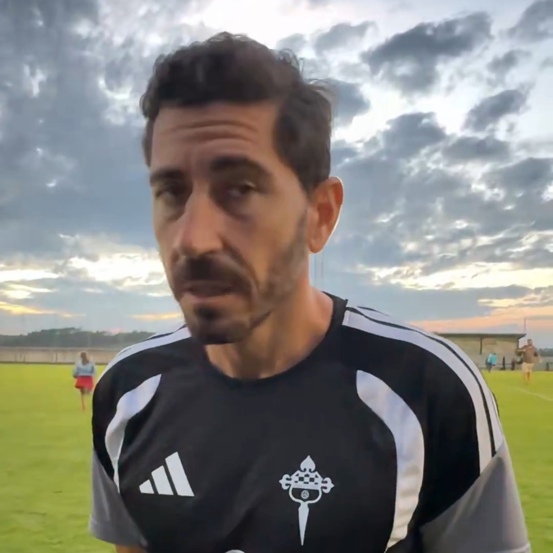 Javi Vázquez, entrenador del Racing Club Ferrol, tras el partido ante la UD Somozas