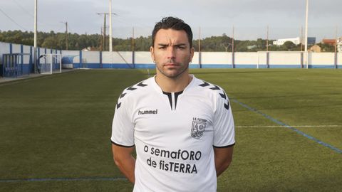 Adrián Makaay, nuevo jugador del Corcubión tras dejar el Fisterra