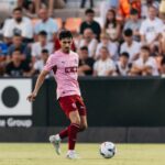 André Almeida con el Valencia CF antes de una posible salida al Celta