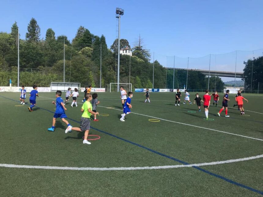 Campo de fútbol A Gándara, en Pontedeume