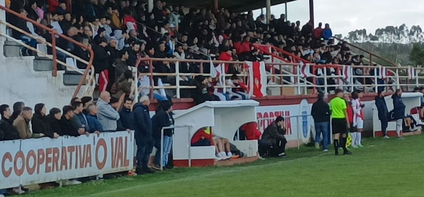 Tribuna de Sinde en O Val