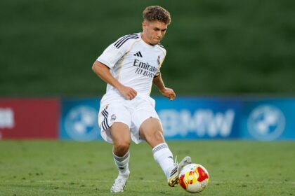 Manu Serrano, lateral izquierdo del Real Madrid Castilla que apunta al Deportivo Fabril