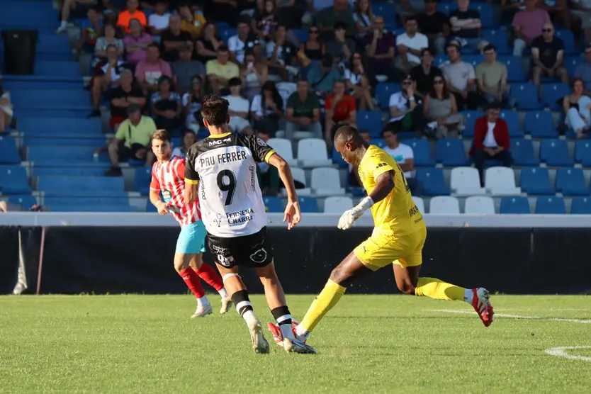 Una acción del Unionistas-CD Lugo disputado en el Reina Sofía en la jornada 1 de Primera Federación