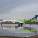 Imagen de archivo de un Embraer ERJ-145, un modelo similar al utilizado por el Deportivo en sus desplazamientos en chárter