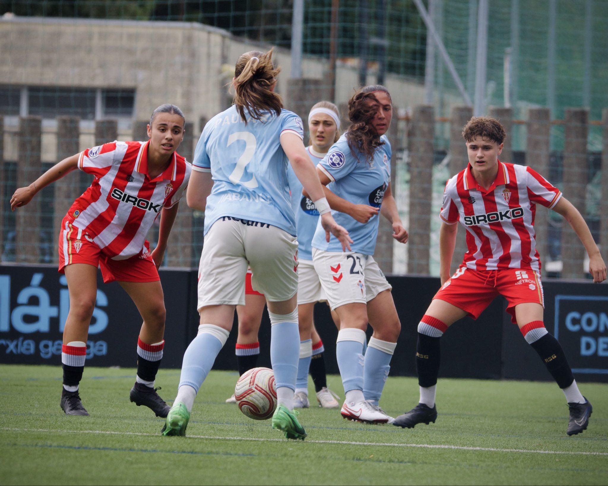 As Celtas ante el Sporting de Gijón en A Madroa
