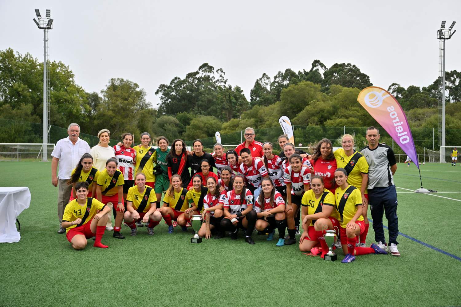 Plantilla femenina del Atlético San Pedro en una imagen de archivo