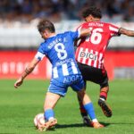 Un lance del Bilbao Athletic-Fabril disputado en Lezama