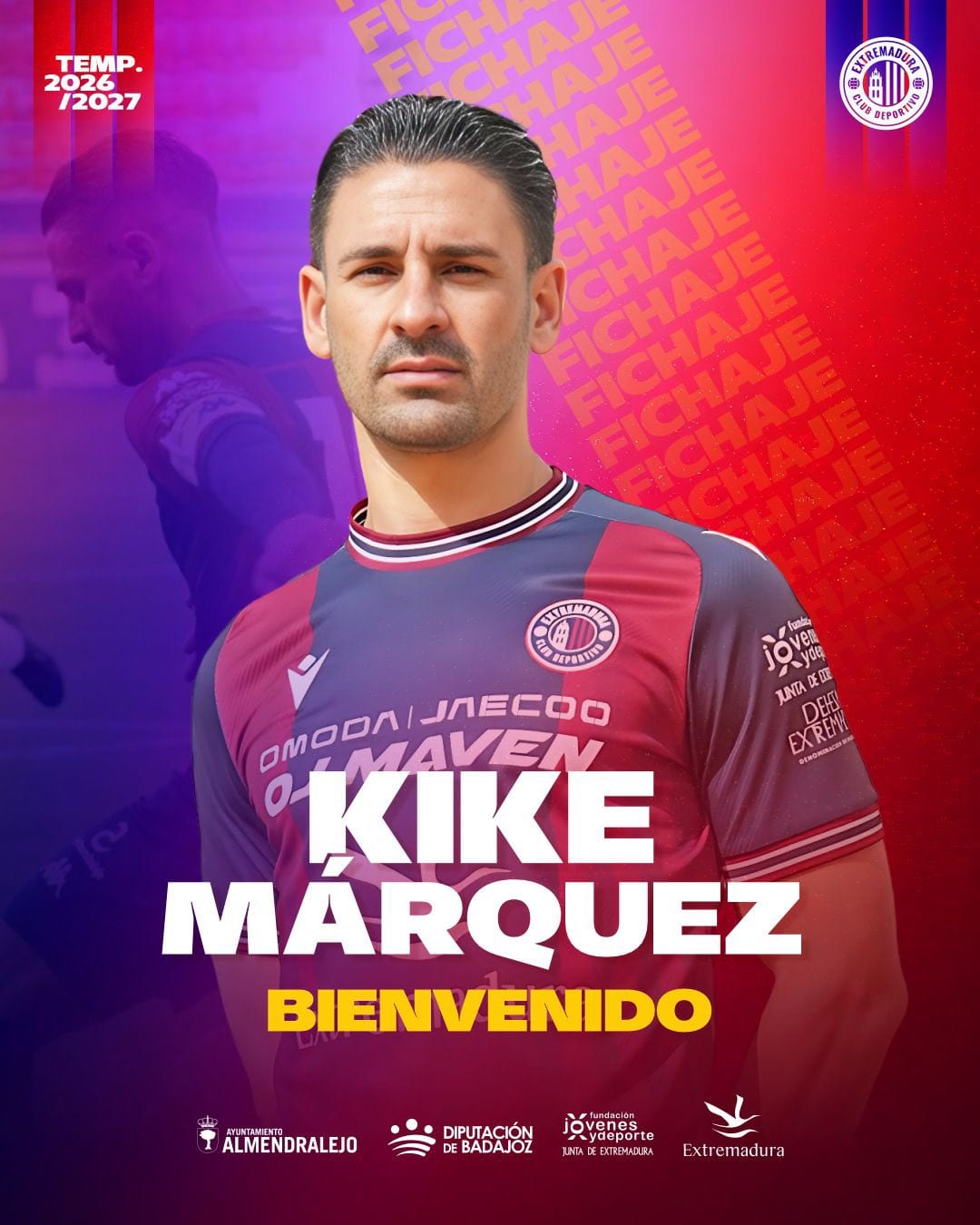 Kike Márquez con la camiseta del CD Extremadura en la temporada 2026/27