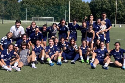Jugadoras del Lóstrego CF femenino en una imagen de archivo del equipo