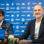 Massimo Benassi y Fernando Soriano durante una rueda de prensa del Deportivo