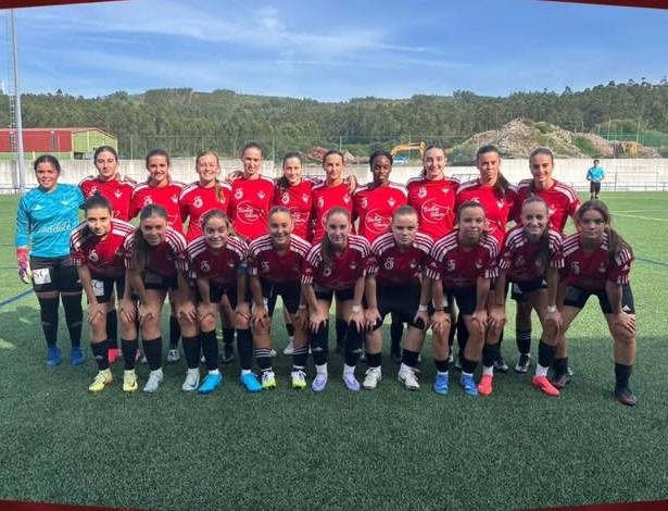 Plantilla del Victoria CF B femenino en una imagen de archivo