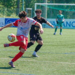 Jugador del Juvenil A del ED Val Miñor durante un partido de División de Honor