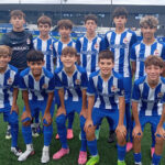 Infantil del Deportivo durante la jornada de cantera en Abegondo
