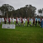 Jugadores del CD Boiro y del CD Lalín durante un partido en el campo de Barraña