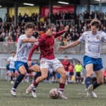 Valentín Jaichenko, con el Estradense, en una acción ante la SD Sarriana